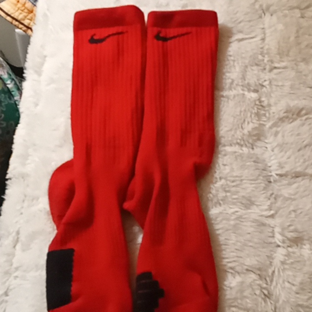 Nike Men's Red And Black Crew Socks